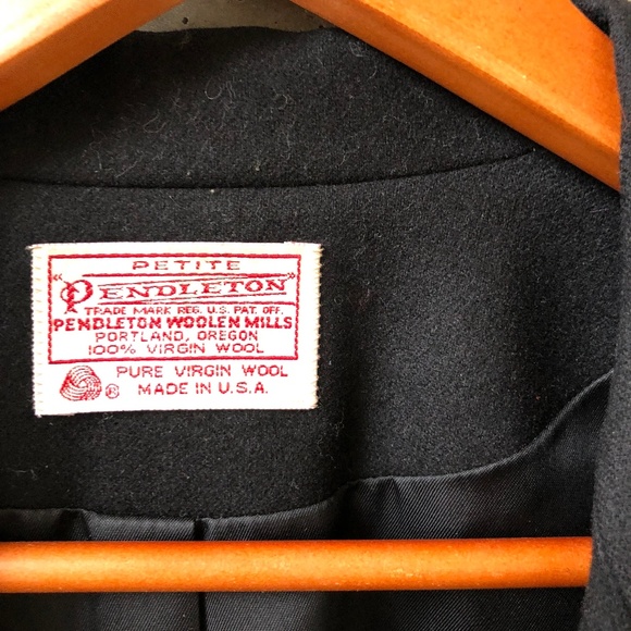 Vintage Pendleton Black Blazer - Picture 2 of 6